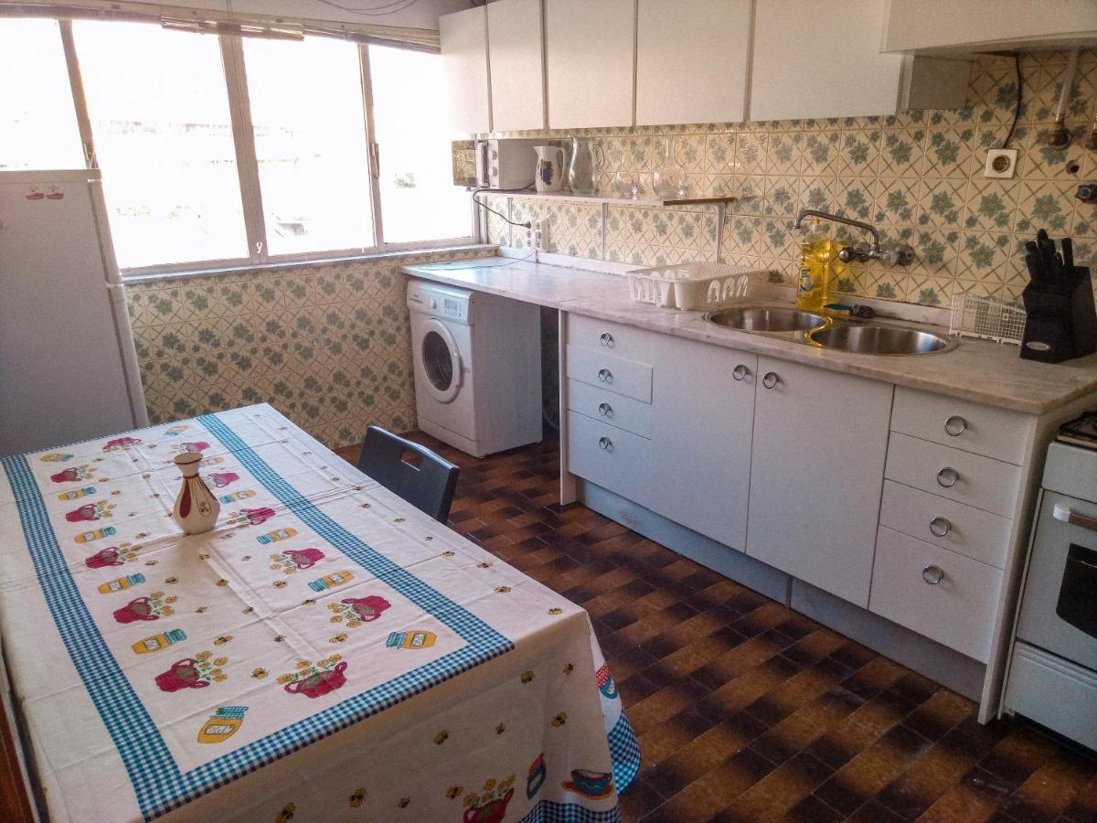 Enjoy Braga Estacao - Charming Bedrooms In The Historic Center Exterior photo
