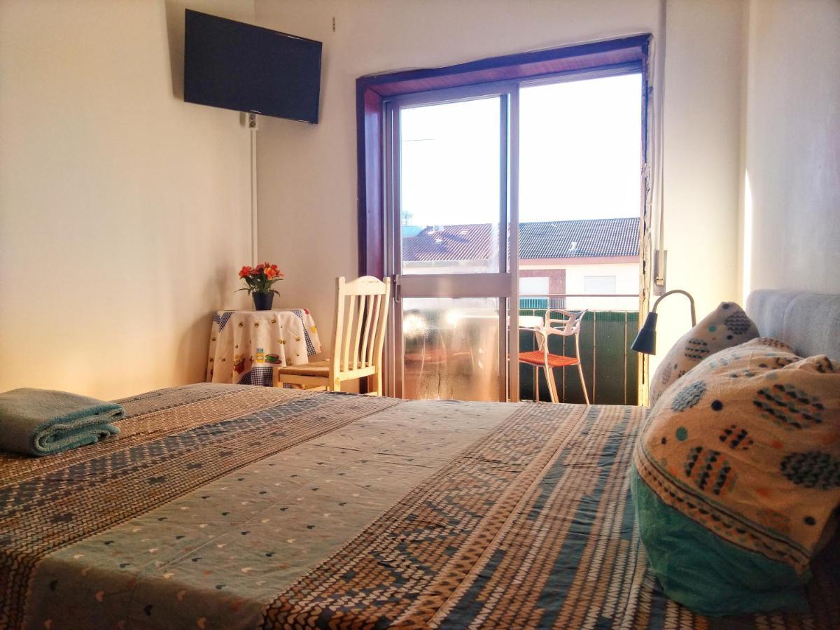 Enjoy Braga Estacao - Charming Bedrooms In The Historic Center Exterior photo